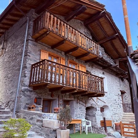 Casa Vacanze Nora Chamois Buitenkant foto