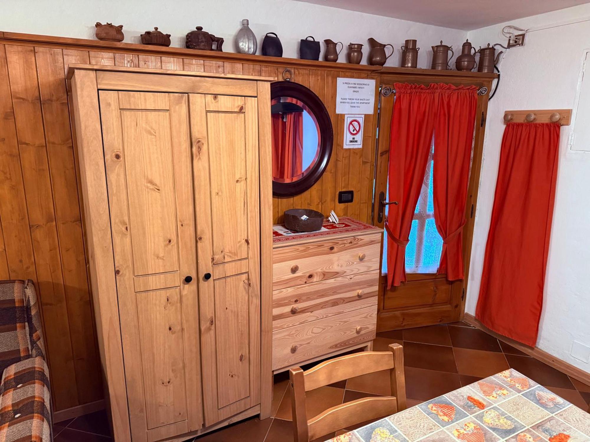 Casa Vacanze Nora Chamois Buitenkant foto