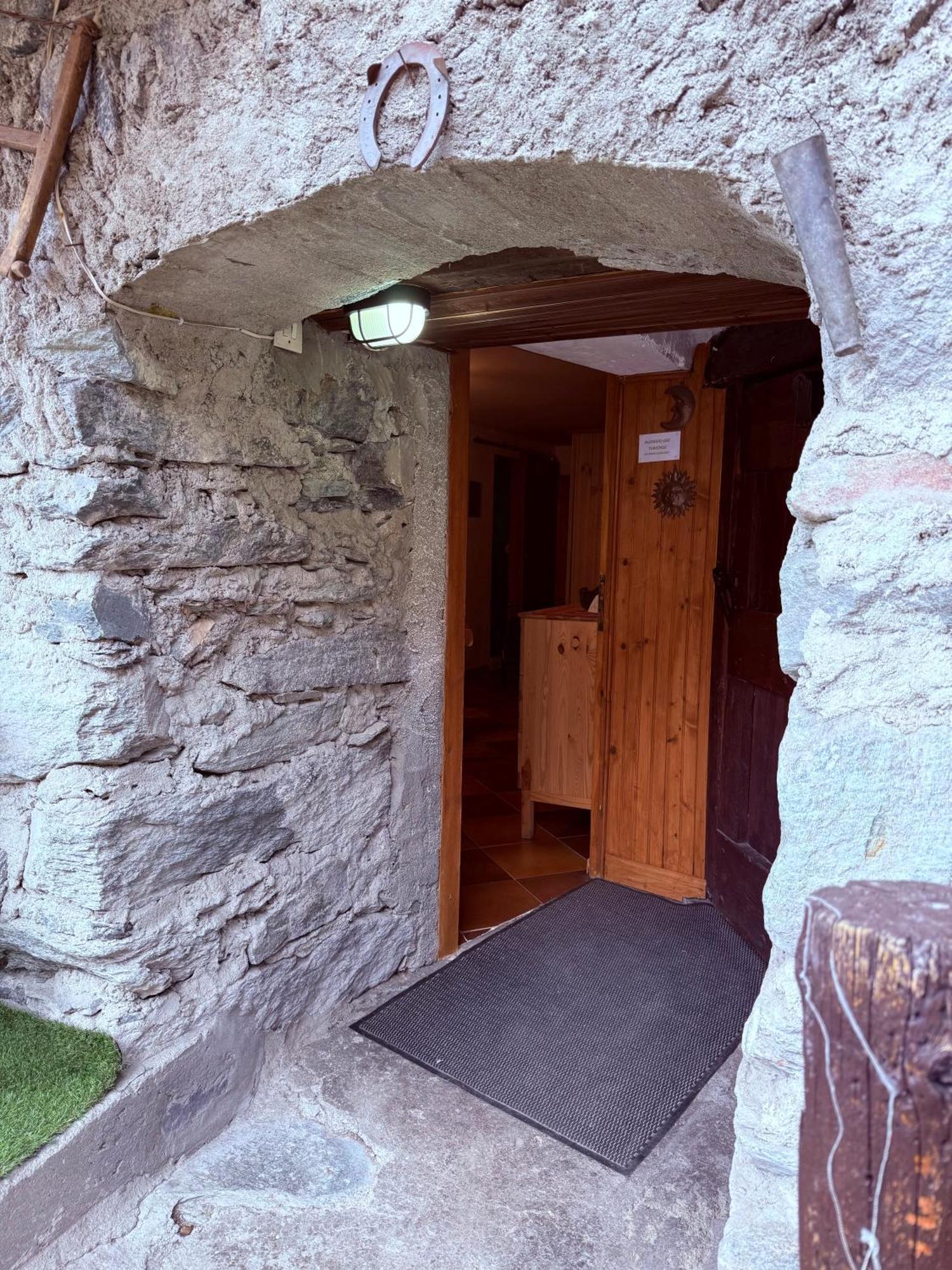 Casa Vacanze Nora Chamois Buitenkant foto