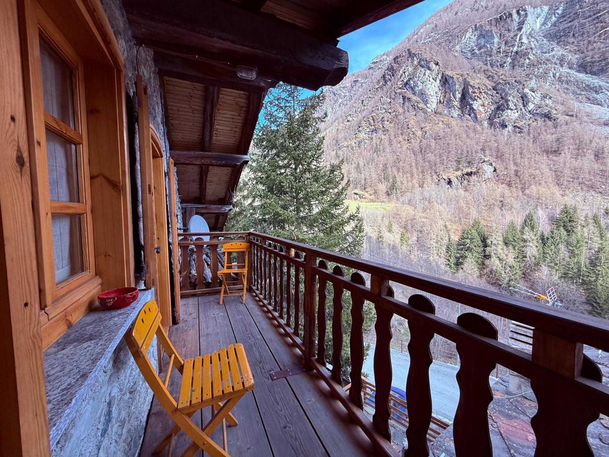 Casa Vacanze Nora Chamois Buitenkant foto