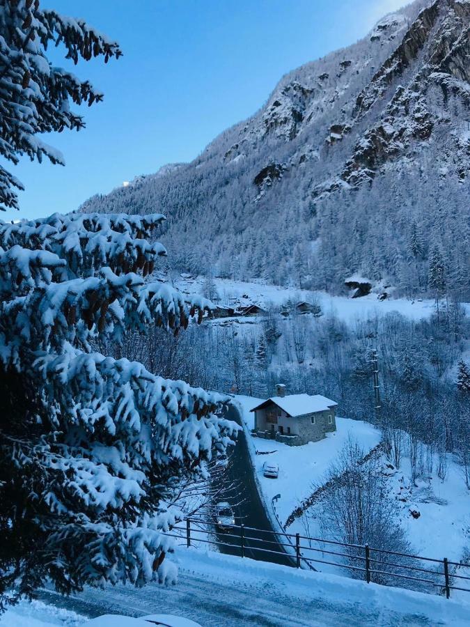 Casa Vacanze Nora Chamois Buitenkant foto